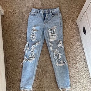 American Eagle Distressed light wash jeans